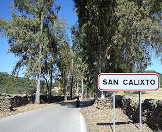 Isótopos radiactivos y árboles isleños en medio de Sierra Morena