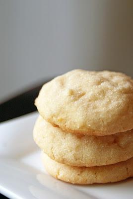 Galletas de azúcar. (Sugar cookies).