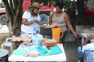 Votar por quienes combaten la pobreza o quienes la profundizaron: Fabiola Martínez
