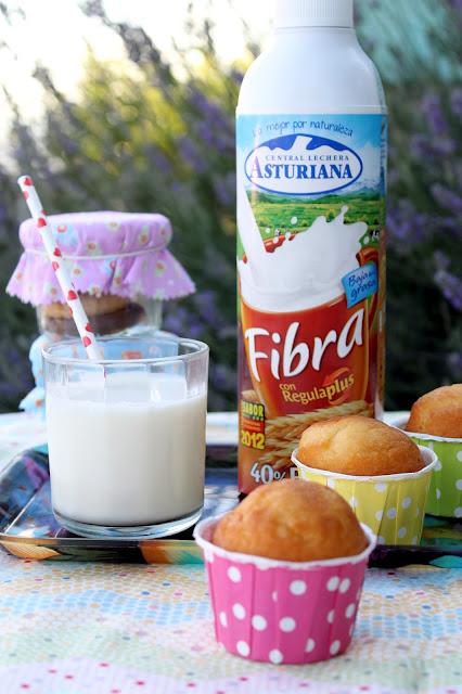 Magdalenas de leche y naranja con Fibra de Central Lechera Asturiana