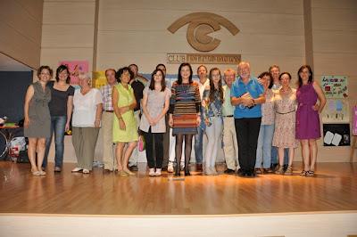 Ana Pomares en la  entrega de premios del XVII Concurso Literario Grupo Leo 2012