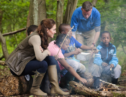 Kate Middleton se va de campamento. Consigue su look
