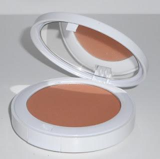 Ainhoa Sun Care: Polvos bronceadores