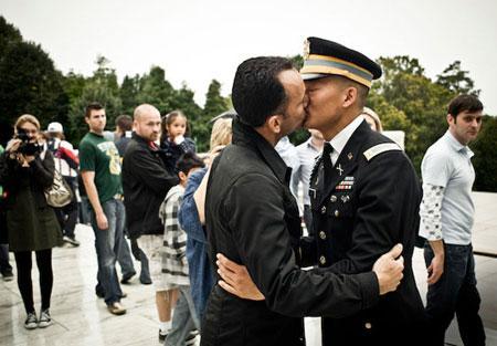 El ejército norteamericano celebra su primer Orgullo LGTB
