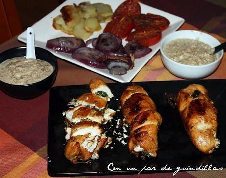 Pechuga de pollo rellena de salsa de setas