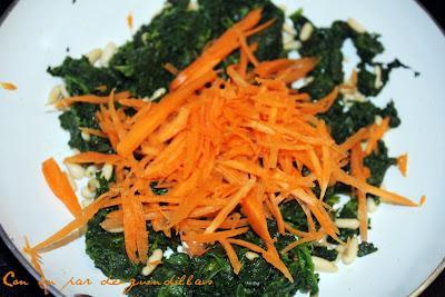 Pechuga de pollo rellena de salsa de setas