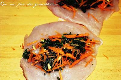 Pechuga de pollo rellena de salsa de setas