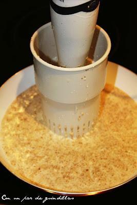 Pechuga de pollo rellena de salsa de setas