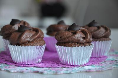 By La Camera: Blueberry Evenings