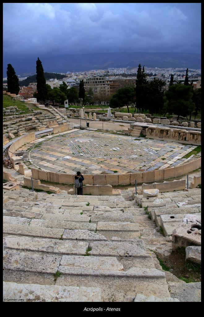 Un paseo por la Acrópolis de Atenas...