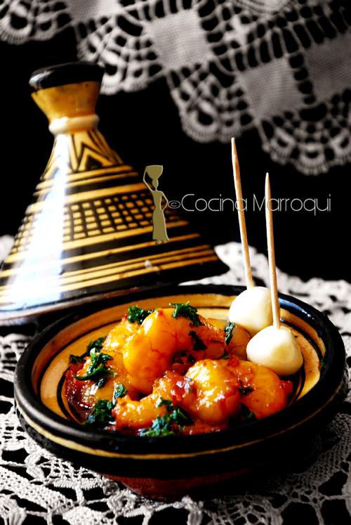 Tajine de gambas al ajillo y cilantro