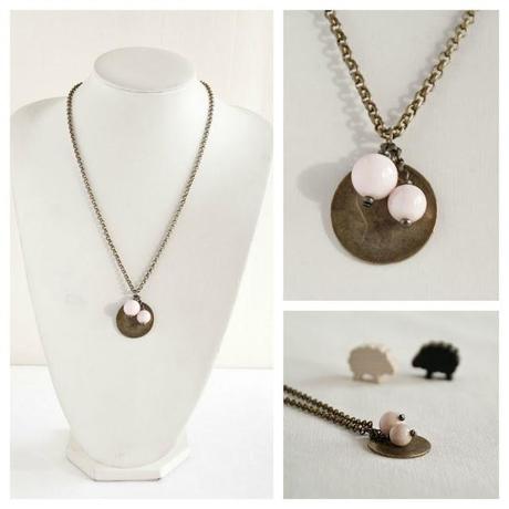 Collar Moneda y color rosa Collar Moneda y color rosa