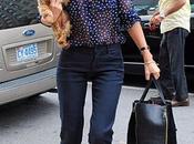 Looks: Casual Chic Miranda Kerr