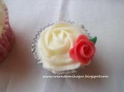 Cupcakes rosas fondant.