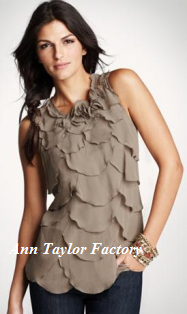 Olivia Palermo con otro de su originales modelos. Te contamos dónde conseguir su look Olivia Palermo con otro de su originales modelos. Te contamos dónde conseguir su look