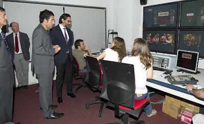 El Director General de Empleo visita los estudios de Globomedia.
