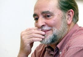 Avance del programa de Julio Anguita para el nuevo “Frente cívico” ante el que se ofrece como “referente”.