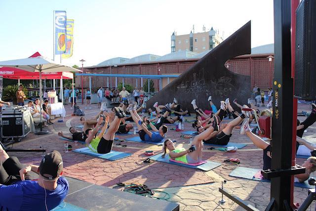 LOWFIT SEVILLA - Viernes 15 Junio 2012