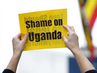 Uganda planea cerrar organizaciones que 'promuevan la homosexualidad'