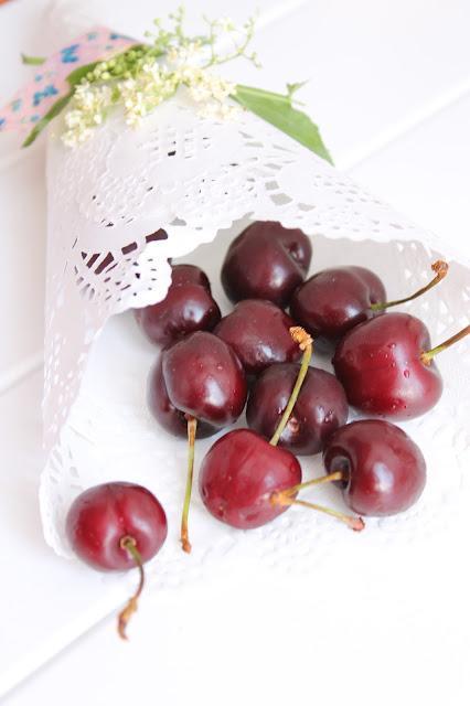 DIY Decoración - Doylie cupcake wrap DIY Decoración - Doylie cupcake wrap