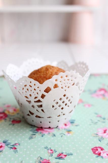 DIY Decoración - Doylie cupcake wrap DIY Decoración - Doylie cupcake wrap