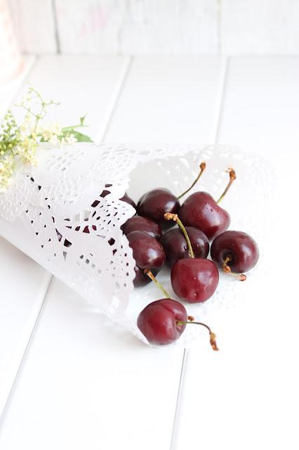 DIY Decoración - Doylie cupcake wrap DIY Decoración - Doylie cupcake wrap