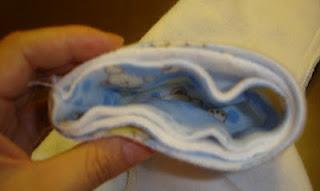 Cosiendo pantalon para bebe