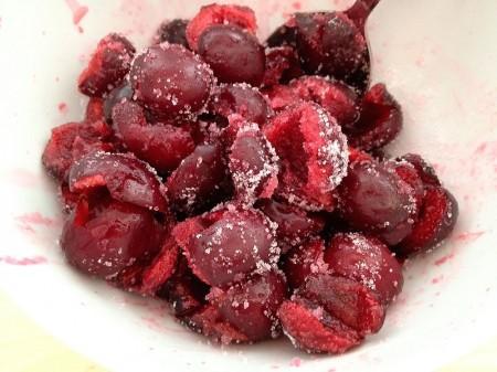 tartas finas tartaleta cerezas tarta de queso con cerezas recetas sencillas recetas postres fáciles recetas postres cerezas recetas delikatissen recetas cerezas postres ligeros postres con leche y yogur postres con frutas fotos bonitas postres fotografías de postres dulces con cerezas cherry pie cerezas pie 