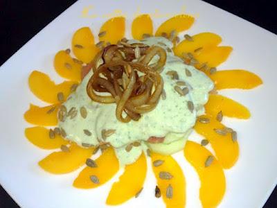 Ensalada de pepino y melocotón