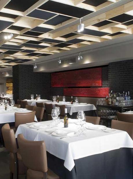 Os presentamos el resultado final de la reforma del restaurante Laredo, en Madrid