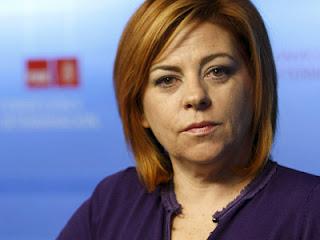 Elena Valenciano pide a Oyarzabal que lidere la retirada del recurso contra el matrimonio igualitario