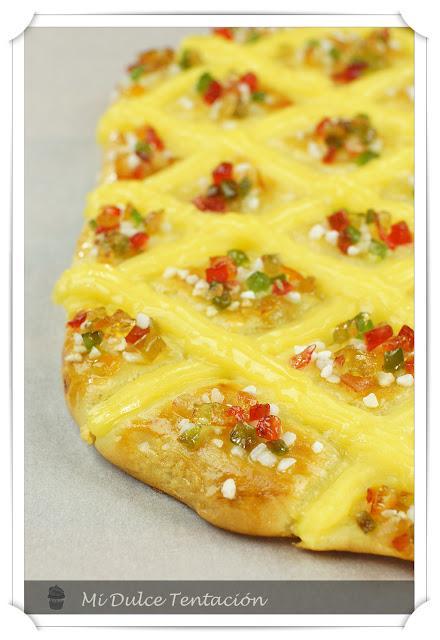 Coca de San Juan con Crema Pastelera