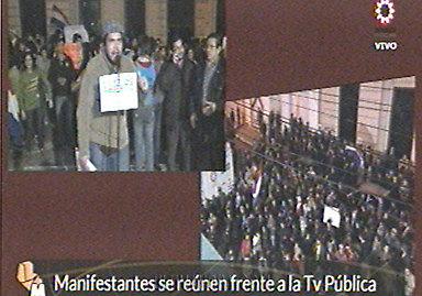 Paraguay: El pueblo logra abrir micrófonos de la Televisión pública y denuncia censura del nuevo gobierno.