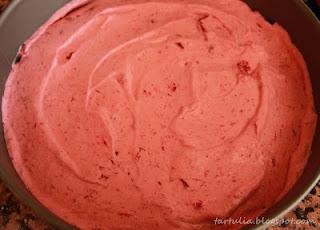 Charlotta de mousse de frambuesa