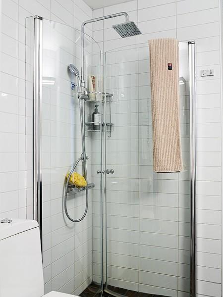 Suelo de madera negro suelo de madera negro muebles estilo escandinavo muebles de diseño fotos decoración cocinas estilo nórdico diseño de interiores decorar cocinas decorar casas decoración sencilla decoración nórdica decoración minimalista Decoración escandinava en blanco con toques de color decoración escandinava decoración en blanco y negro decoración en blanco decoración de salones cocina decoración de interiores decoración de dormitorios cocinas modernas cocinas blancas cocina sencilla elegante cocina moderna cocina con vistas cocina con isla cocina con barra cocina blanca blogs de decoración blog interiorismo blog decoración blog de decoración