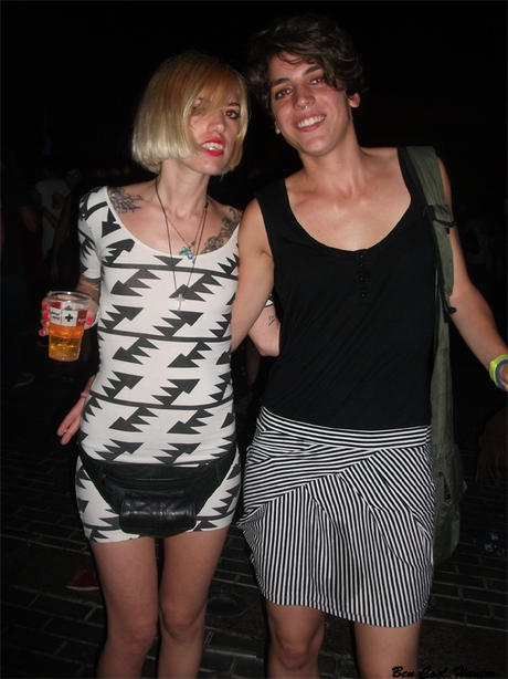 sonar-look blanco-negro Tendencias de moda en el Sonar 2012