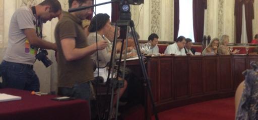 Desde el pleno del Ayto de Cadiz, ni en el fondo ni en las formas