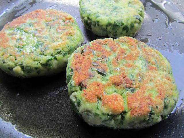 Hamburguesas de pollo y espinacas