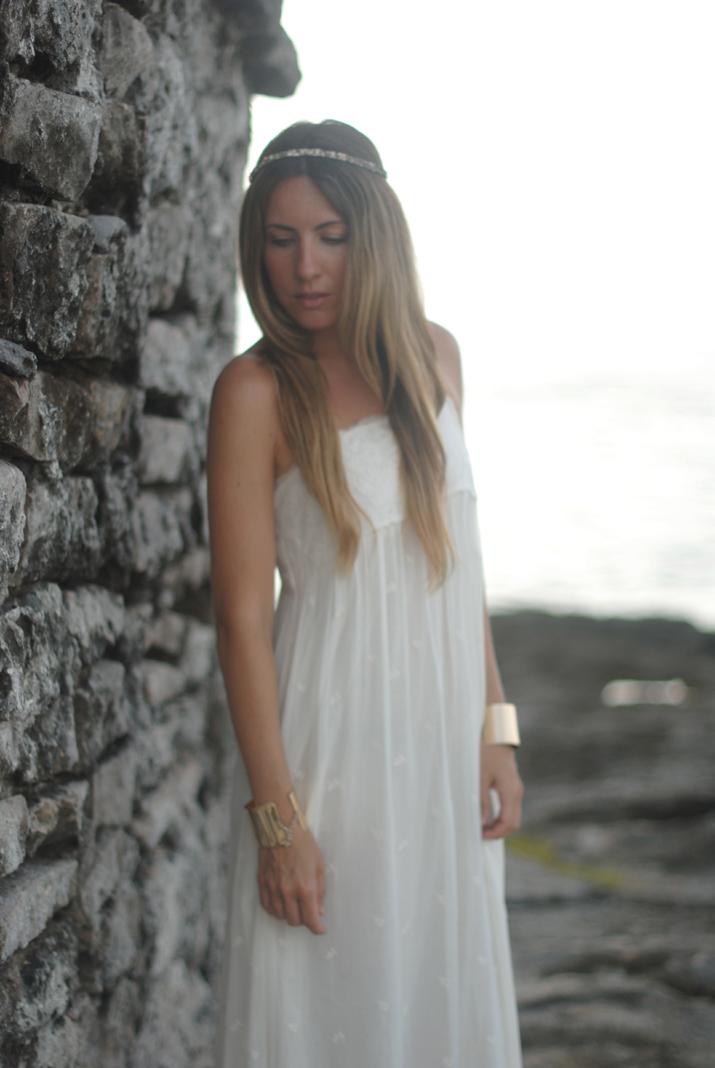 Vestido blanco en el blog de moda Mes Voyages à Paris. Fotos en Riviera Maya. Look para San Juan