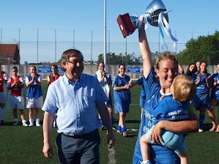 BARBADÁS FEMENINO 1- O VAL DE NARÓN-0 (CRÓNICA Y FOTOS DE LA FINAL DE COPA GALICIA )