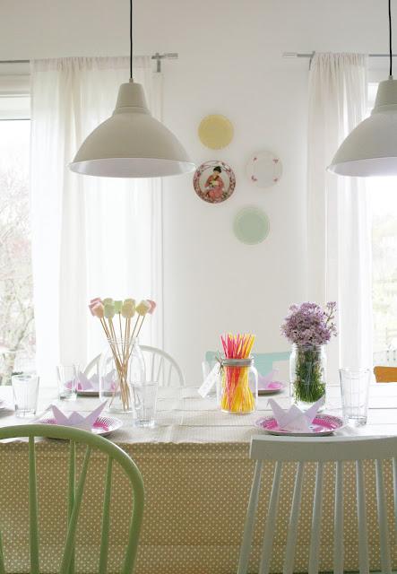 La mesa está lista para celebrar