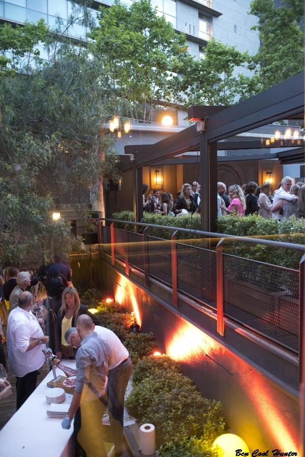 El restaurante Dime inaugura su terraza veraniega