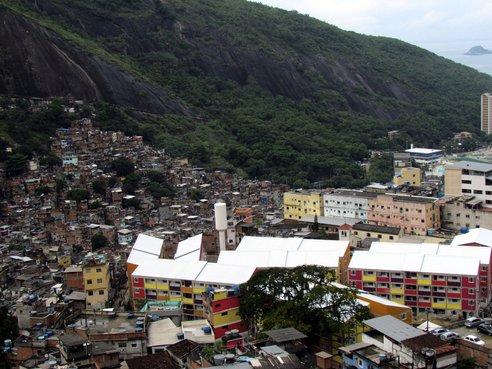 2  Regeneraciones urbanas en favelas brasileñas   Morar Carioca