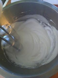 MERENGUE DE CAIPIRINHA