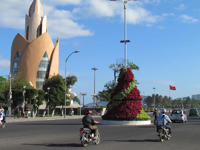 Nha Trang; la cara más turística de Vietnam...y con una gran historia