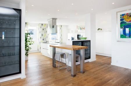 piso luminoso decoración muebles estilo escandinavo muebles de diseño fotos decoración cocinas estilo nórdico diseño de interiores decorar cocinas decorar casas decoración sencilla decoración pisos diáfanos decoración nórdica Decoración escandinava en blanco con toques de color decoración escandinava decoración en blanco y negro decoración en blanco decoración de salones cocina decoración de interiores decoración de dormitorios decoración con luz cocinas modernas cocinas blancas cocina sencilla elegante cocina moderna cocina con vistas cocina con isla cocina con barra cocina blanca blogs de decoración blog interiorismo blog decoración blog de decoración 