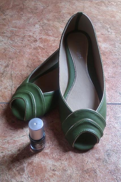 Reto sandalias y laca de uñas