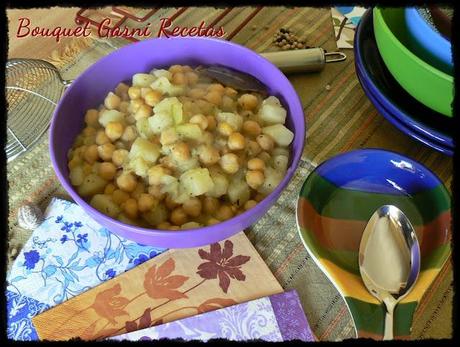 Guisito de garbanzos, zucchinis y puerros