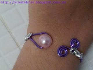 Rosa claro con estampado azul - Joyas de alambre Lalu