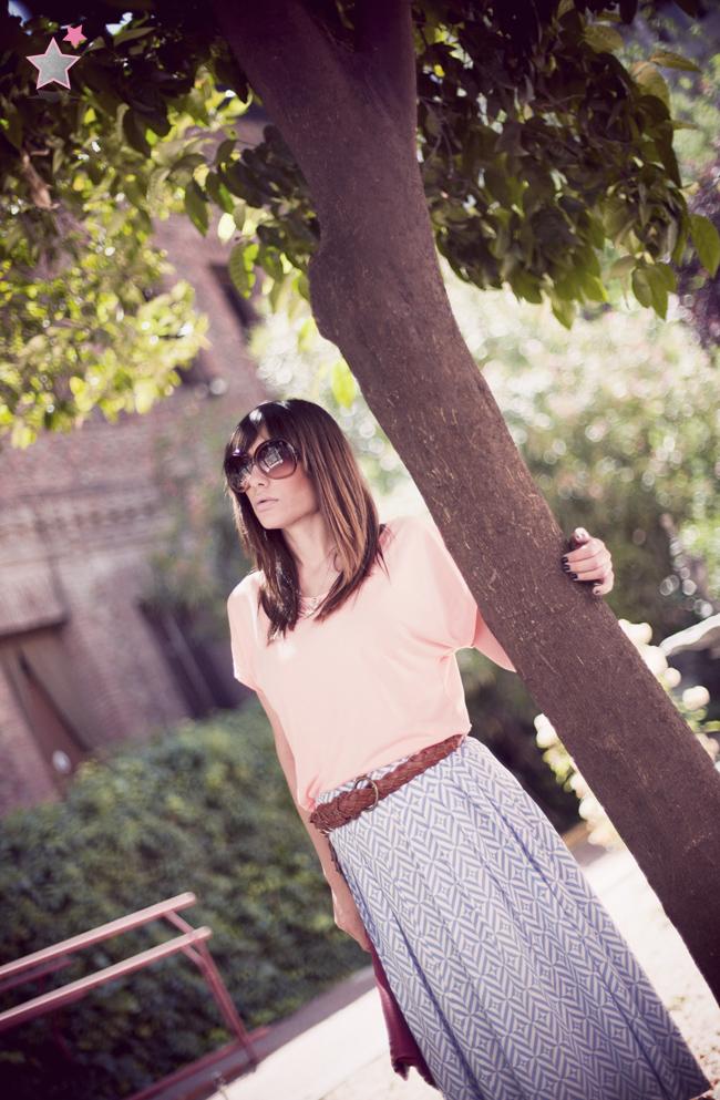 knee-high striped skirt